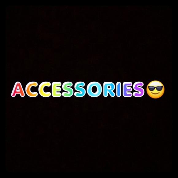 Women’s Accessories - Picture 1 of 1
